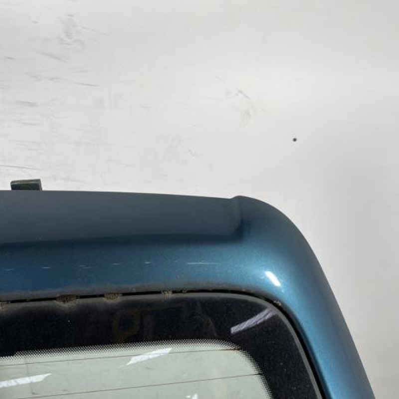 Malle/Hayon arriere VOLKSWAGEN TOURAN 1 Photo n°3