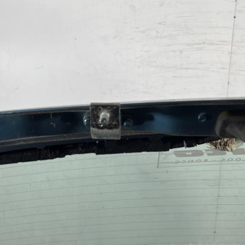 Malle/Hayon arriere VOLKSWAGEN TOURAN 1 Photo n°8