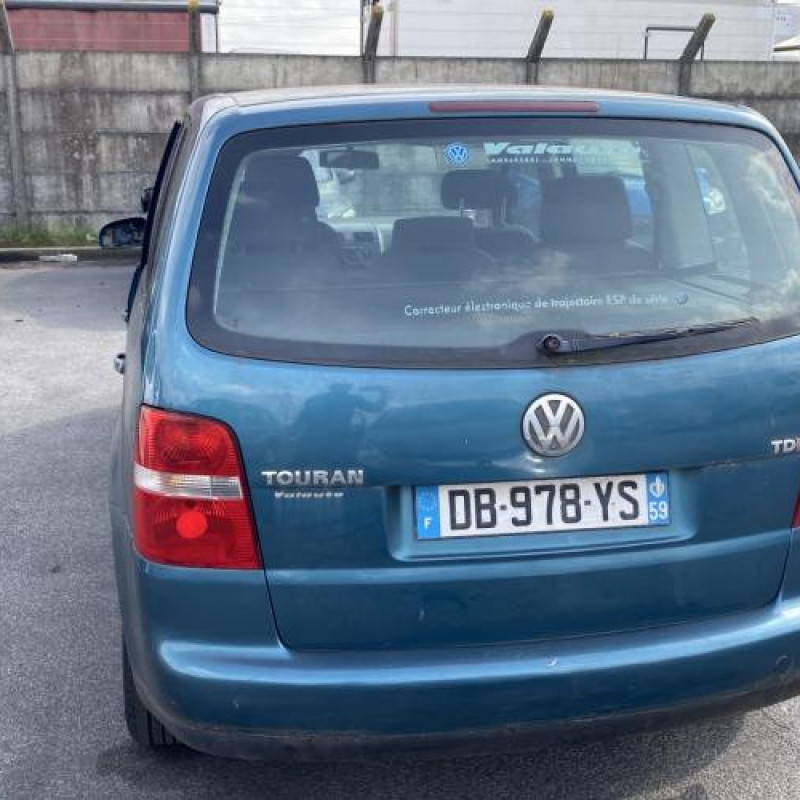 Malle/Hayon arriere VOLKSWAGEN TOURAN 1 Photo n°18