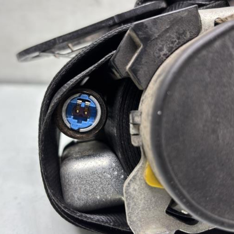 Pretensionneur de ceinture avant droit RENAULT CLIO 4 Photo n°5