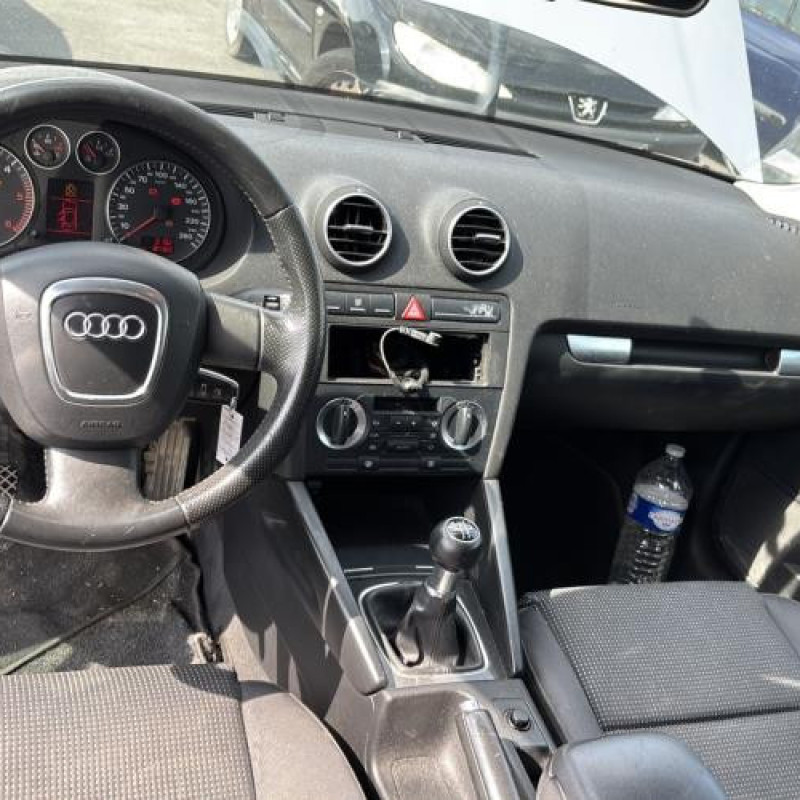 Serrure arriere droit AUDI A3 2 Photo n°18