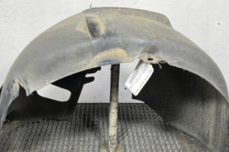 Pare boue avant gauche VOLKSWAGEN GOLF 5 Photo n°1