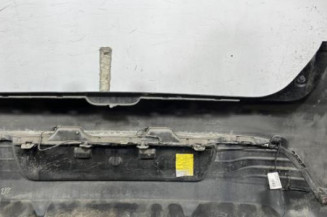 Pare choc arriere RENAULT CLIO 4