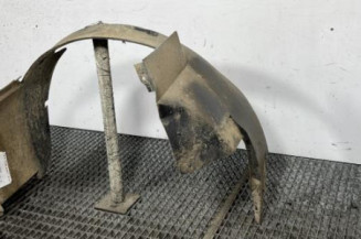Pare boue avant droit PEUGEOT PARTNER 1