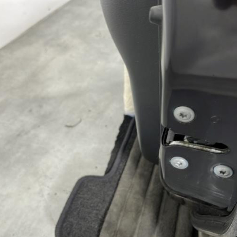 Porte avant droit NISSAN MICRA 4 Photo n°3