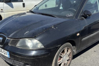 Poignee porte avant gauche SEAT IBIZA 3 Photo n°1