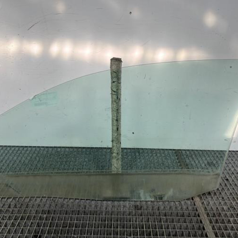 Vitre avant droit SEAT IBIZA 3 Photo n°4