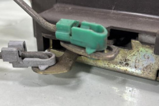 Serrure avant droit FORD KA 1