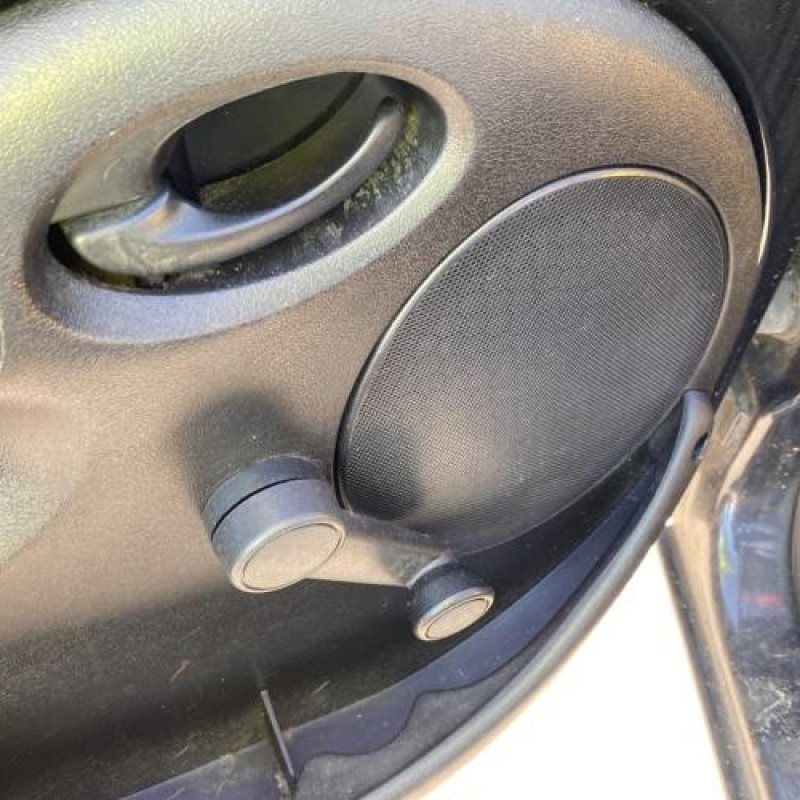 Serrure avant droit FORD KA 1 Photo n°14