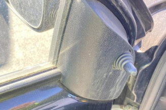 Serrure avant droit FORD KA 1