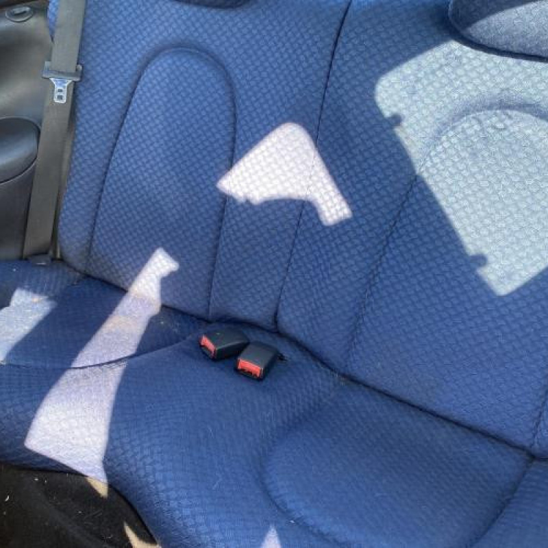 Serrure avant droit FORD KA 1 Photo n°17