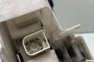 Serrure avant gauche FORD KA 1