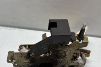 Serrure avant droit VOLKSWAGEN LT 2