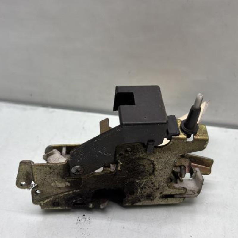 Serrure avant droit VOLKSWAGEN LT 2 Photo n°3