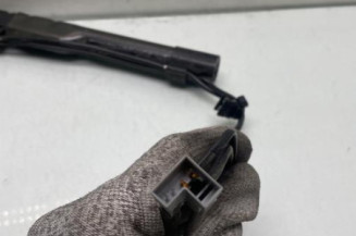 Pretensionneur de ceinture avant droit BMW SERIE 3 E91