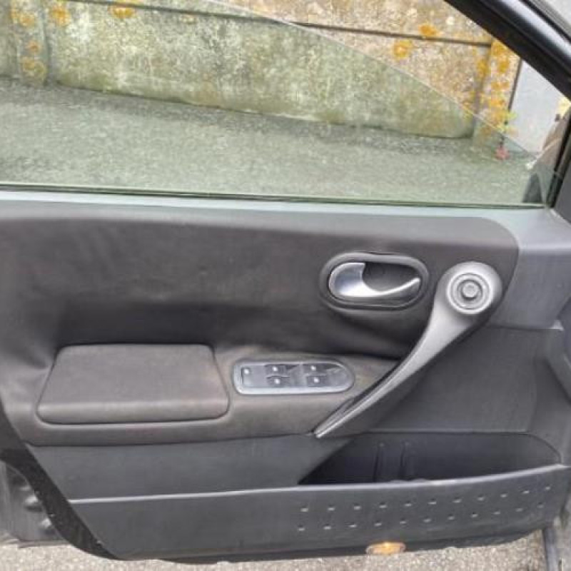 Moteur RENAULT MEGANE 2 Photo n°20