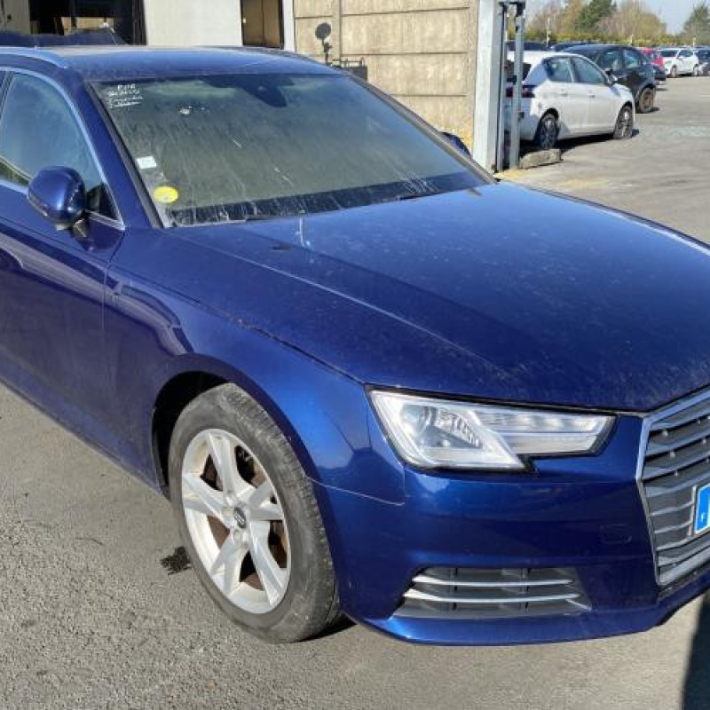 Pare choc avant AUDI A4 4 Photo n°8