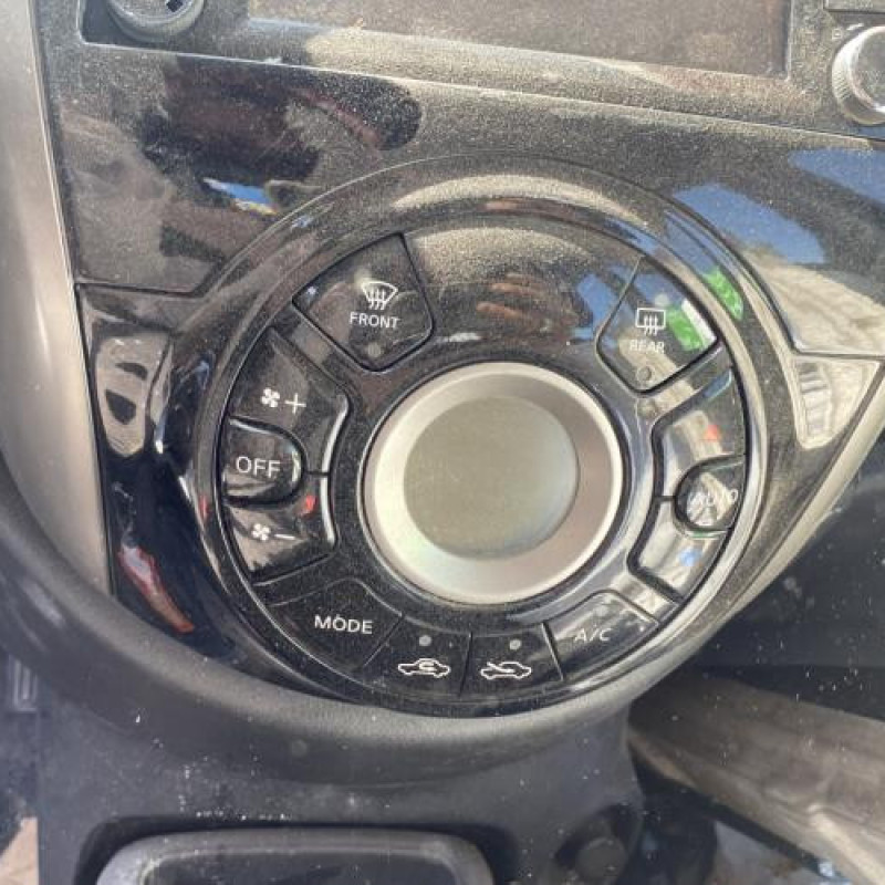 Custode arriere gauche (porte) NISSAN MICRA 4 Photo n°20