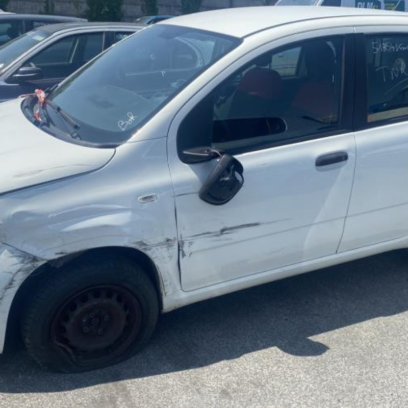 Bouchon de carburant FIAT PANDA 3 Photo n°6