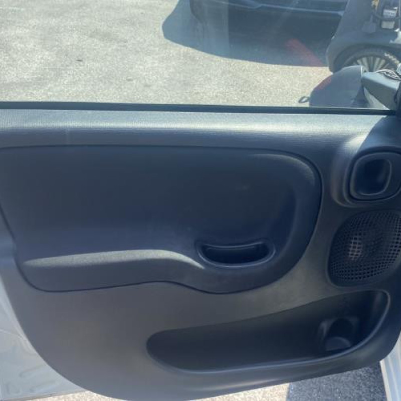 Bouchon de carburant FIAT PANDA 3 Photo n°9