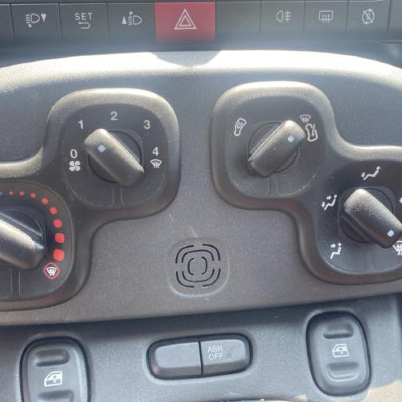Bouchon de carburant FIAT PANDA 3 Photo n°16