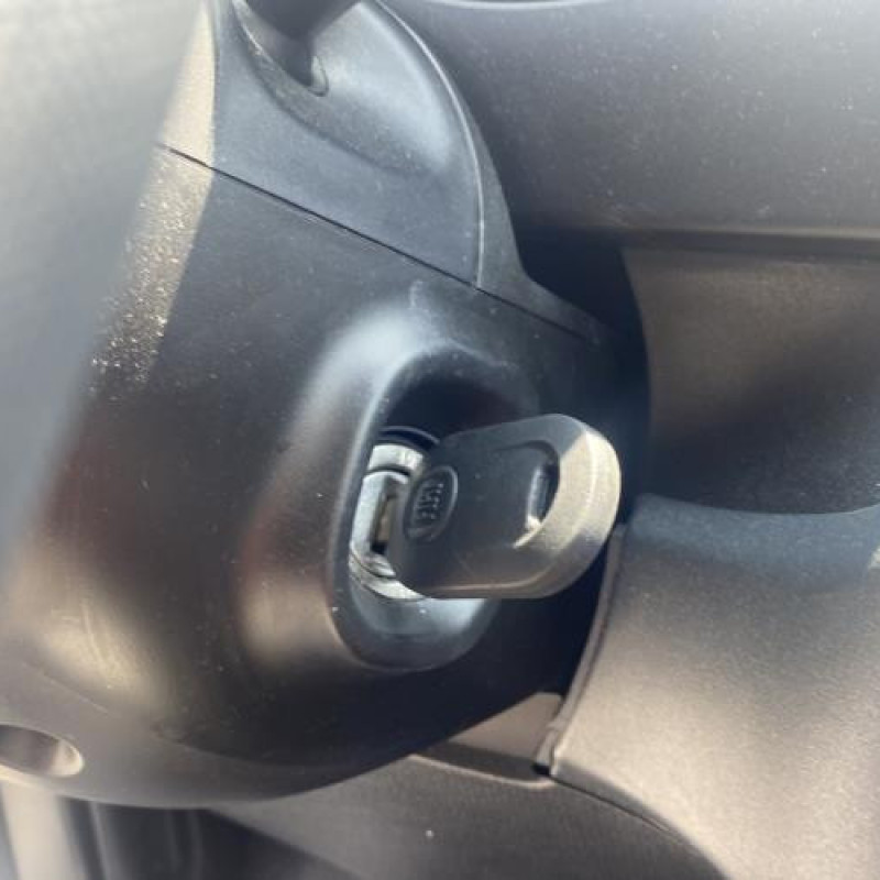 Bouchon de carburant FIAT PANDA 3 Photo n°20