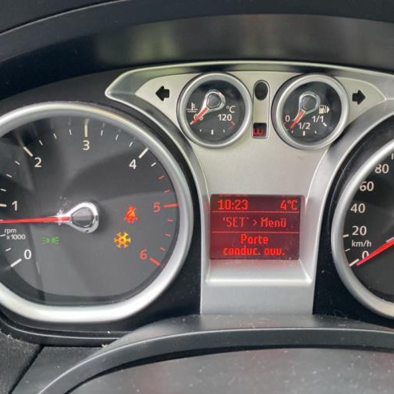 Moteur essuie glace arriere FORD FOCUS 2 Photo n°19