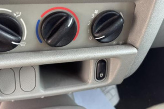 Serrure avant droit RENAULT KANGOO 1