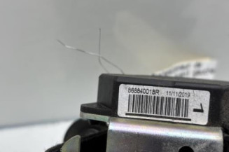 Pretensionneur de ceinture avant gauche RENAULT MASTER 3