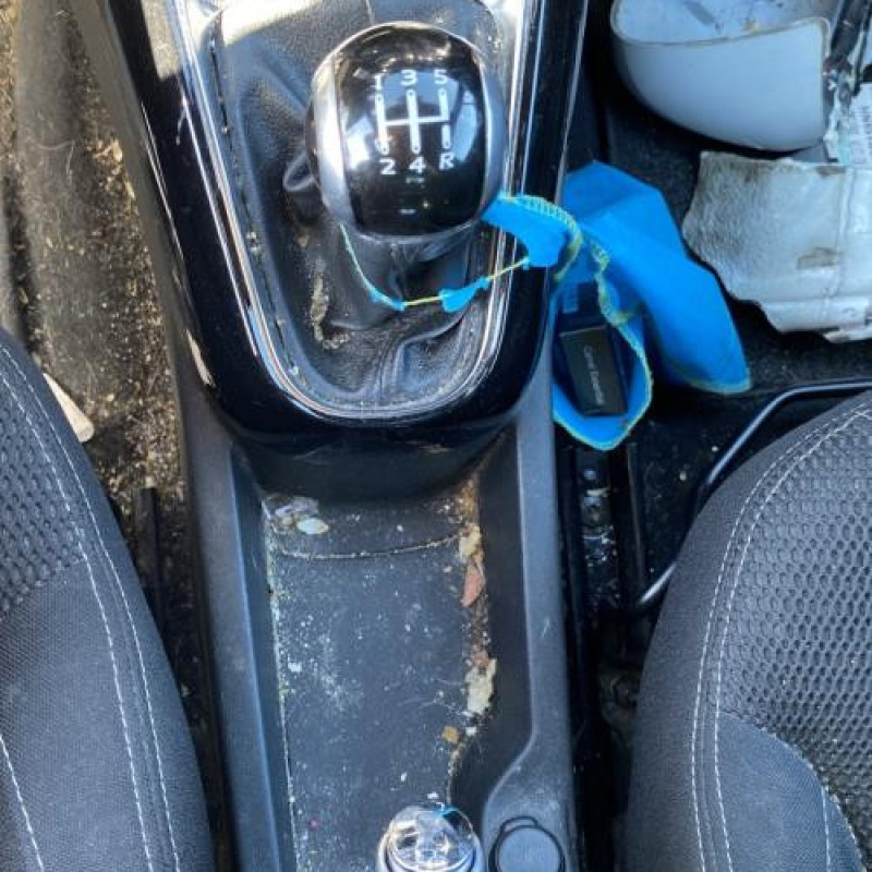 Leve vitre electrique avant droit CITROEN DS3 Photo n°19