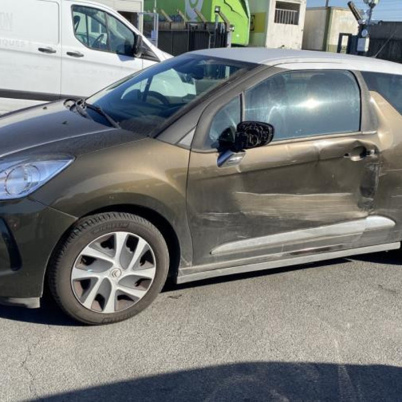 Renfort pare choc avant (traverse) CITROEN DS3 Photo n°7