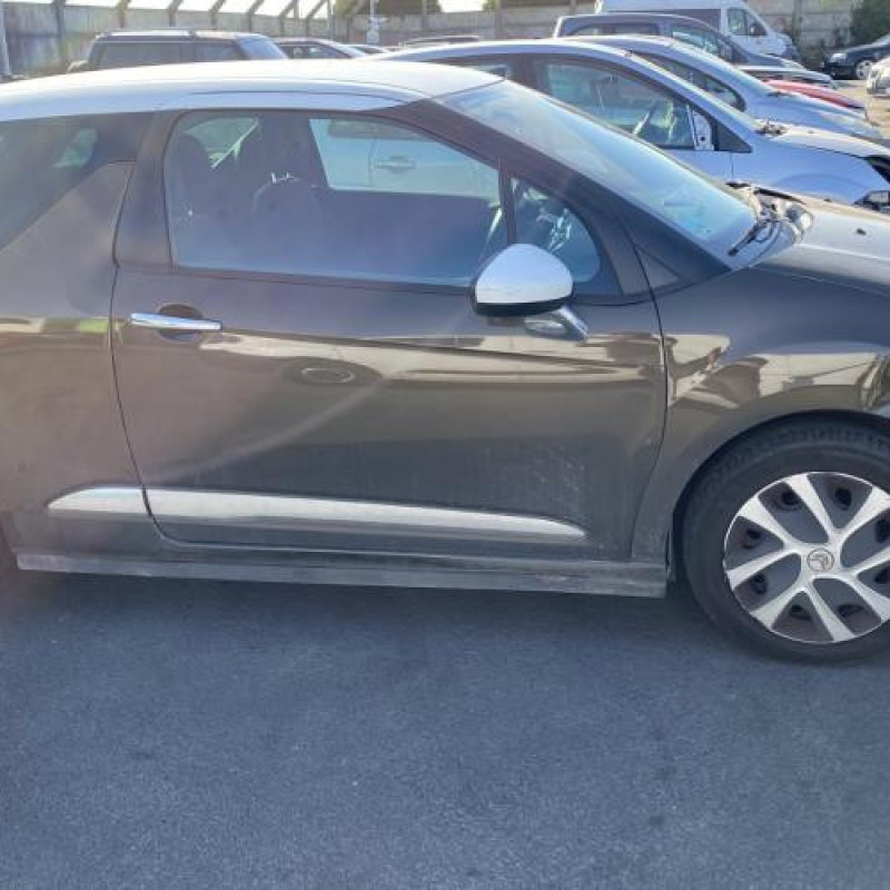 Renfort pare choc avant (traverse) CITROEN DS3 Photo n°8