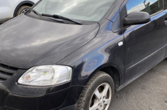 Berceau avant VOLKSWAGEN FOX Photo n°1