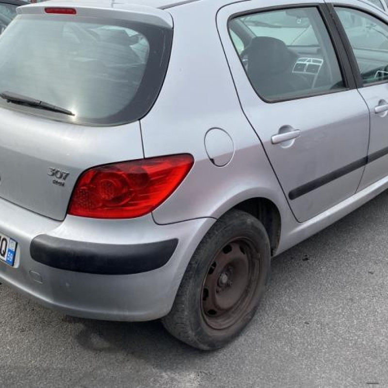 Aile avant gauche PEUGEOT 307 Photo n°7