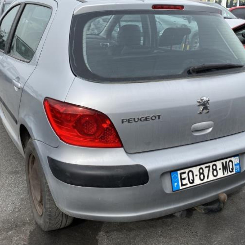 Aile avant gauche PEUGEOT 307 Photo n°9