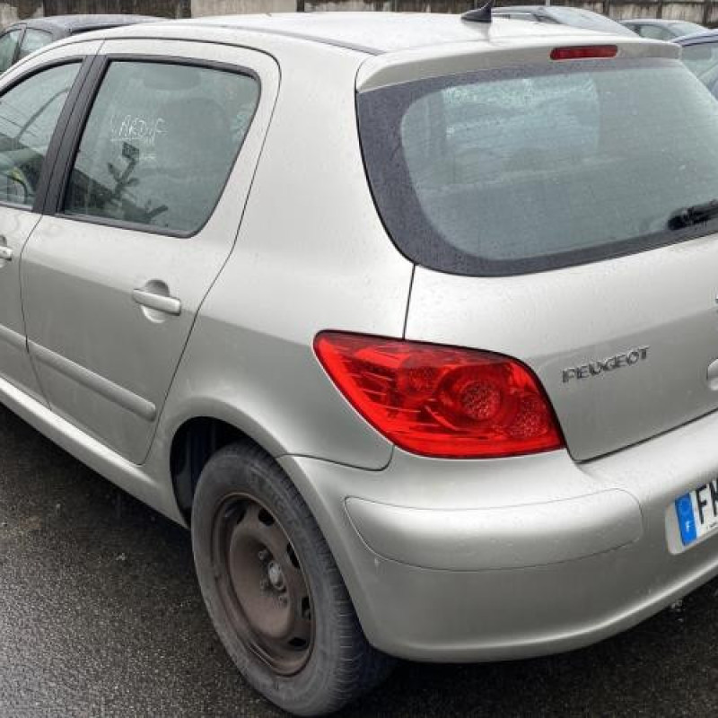 Aile avant droit PEUGEOT 307 Photo n°9