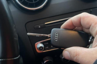 Actionneur verrou trappe d'essence AUDI A1 1