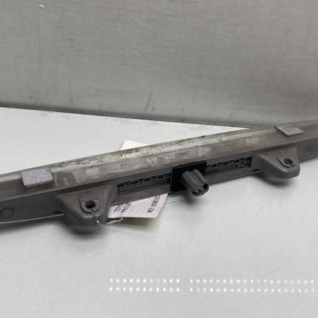 Feu arriere stop central TOYOTA PRIUS 4