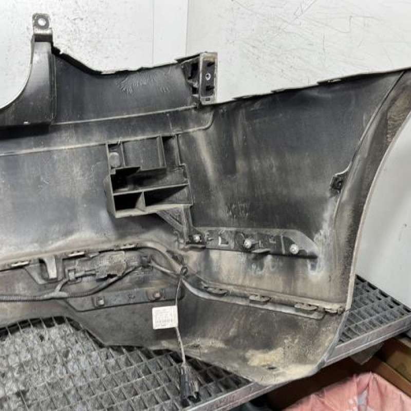 Pare choc arriere CITROEN C5 2 Photo n°4