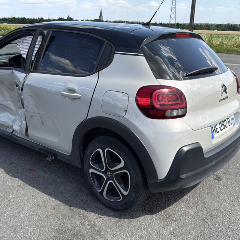 CITROEN C3 3 PHASE 1 1.2 VTI - 12V Photo n°4