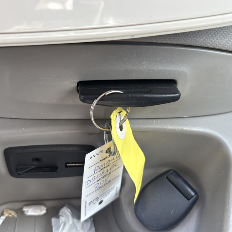 RENAULT ZOE 1 ZE ELECTRIQUE Photo n°16
