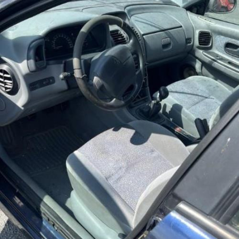 Feu arriere principal droit (feux) RENAULT LAGUNA 1 Photo n°16
