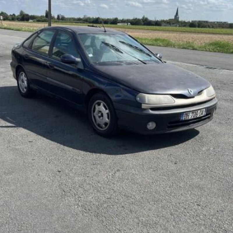 Feu arriere principal droit (feux) RENAULT LAGUNA 1 Photo n°18