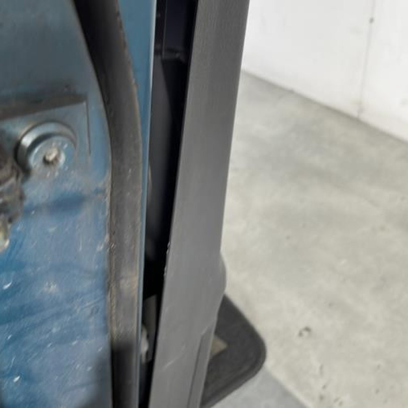 Porte avant droit VOLKSWAGEN TOURAN 1 Photo n°4