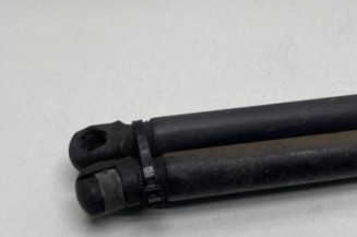 Verin de coffre VOLKSWAGEN TOURAN 1