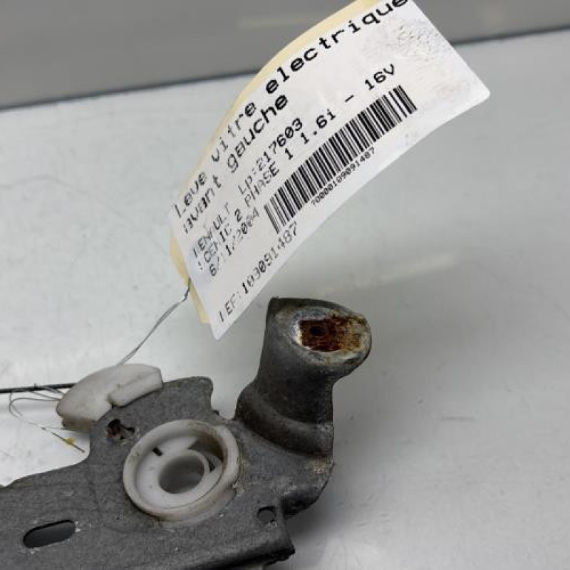 Leve vitre electrique avant gauche RENAULT SCENIC 2 Photo n°3