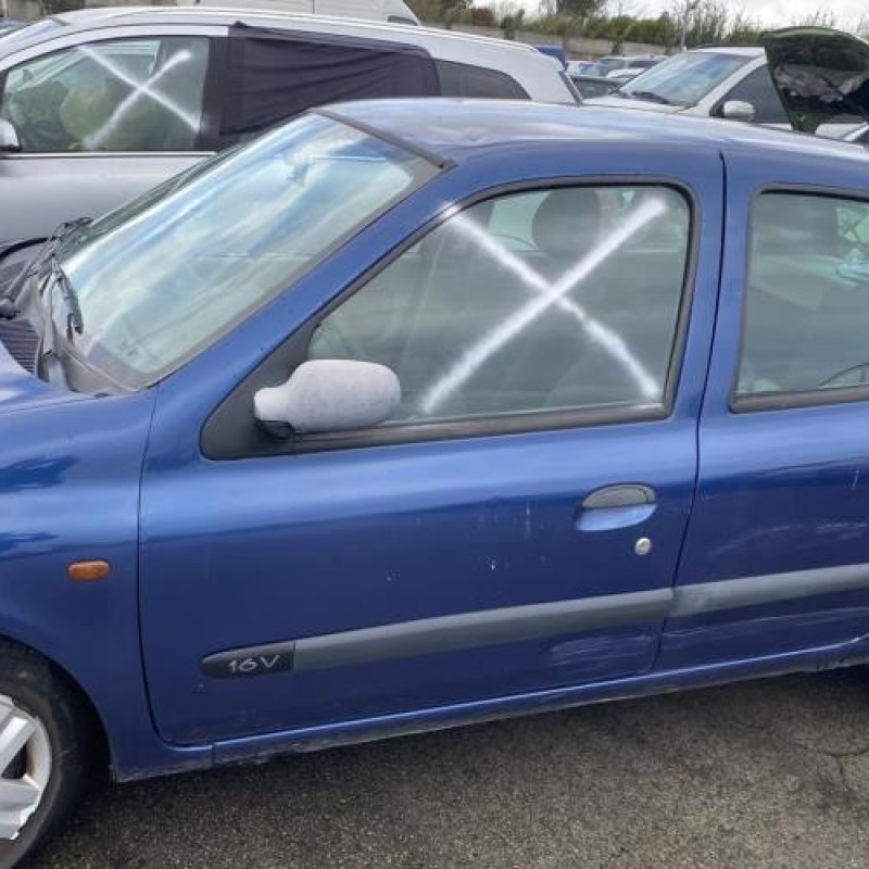 Moteur essuie glace arriere RENAULT CLIO 2 Photo n°5