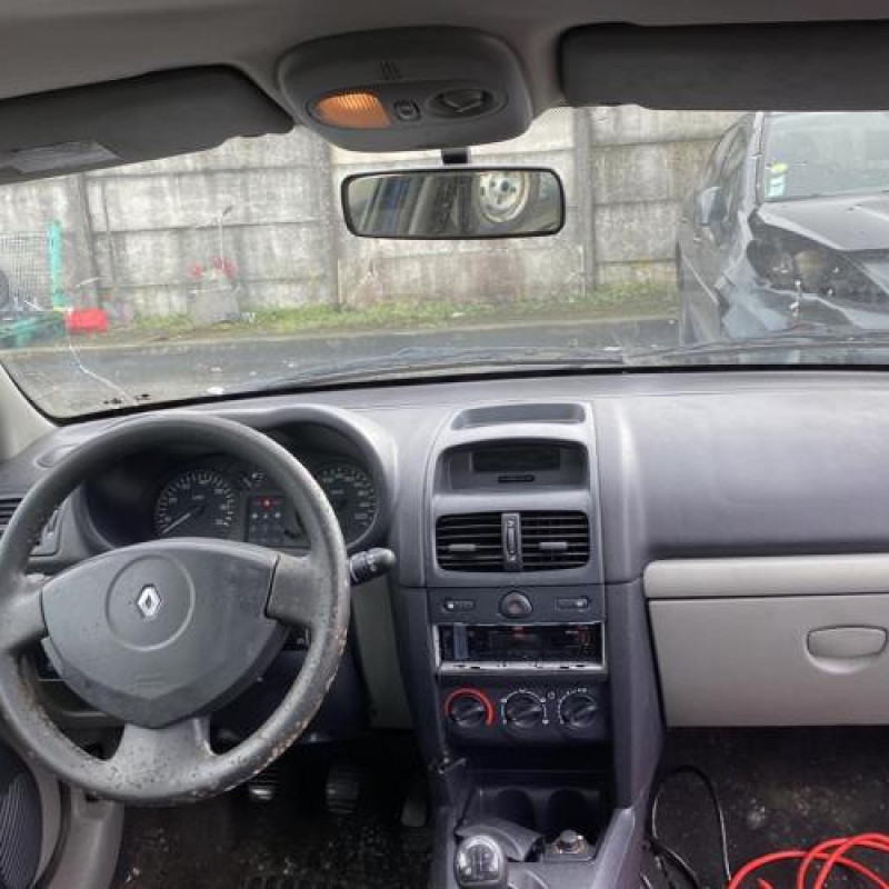 Moteur essuie glace arriere RENAULT CLIO 2 Photo n°7