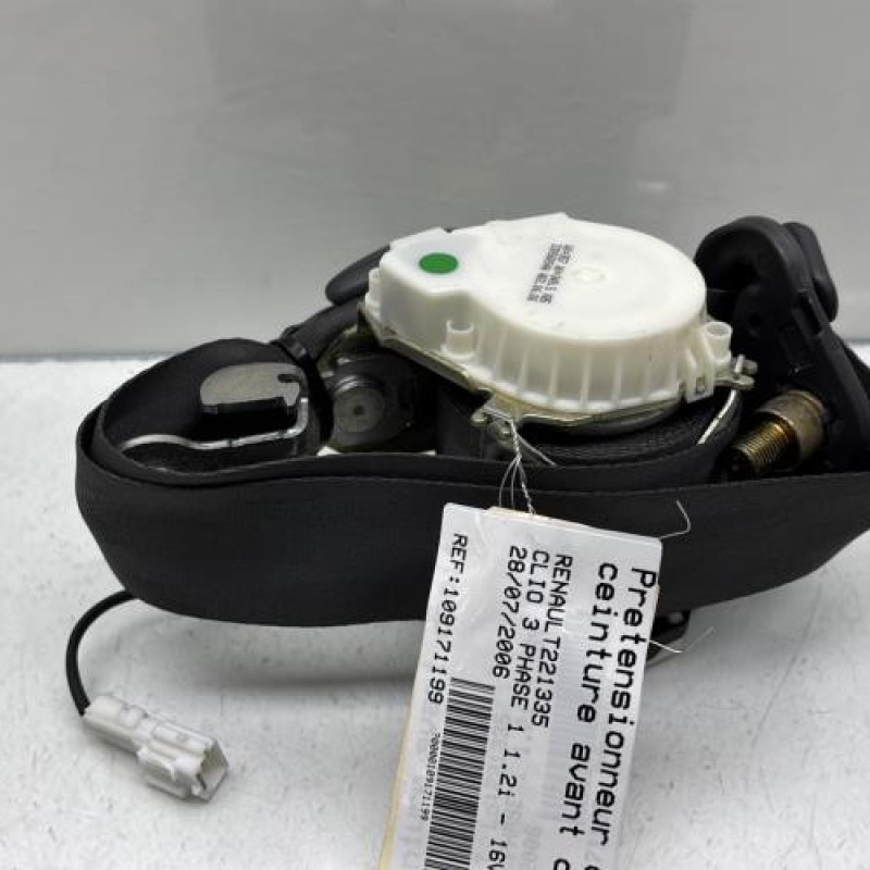 Pretensionneur de ceinture avant droit RENAULT CLIO 3 Photo n°1