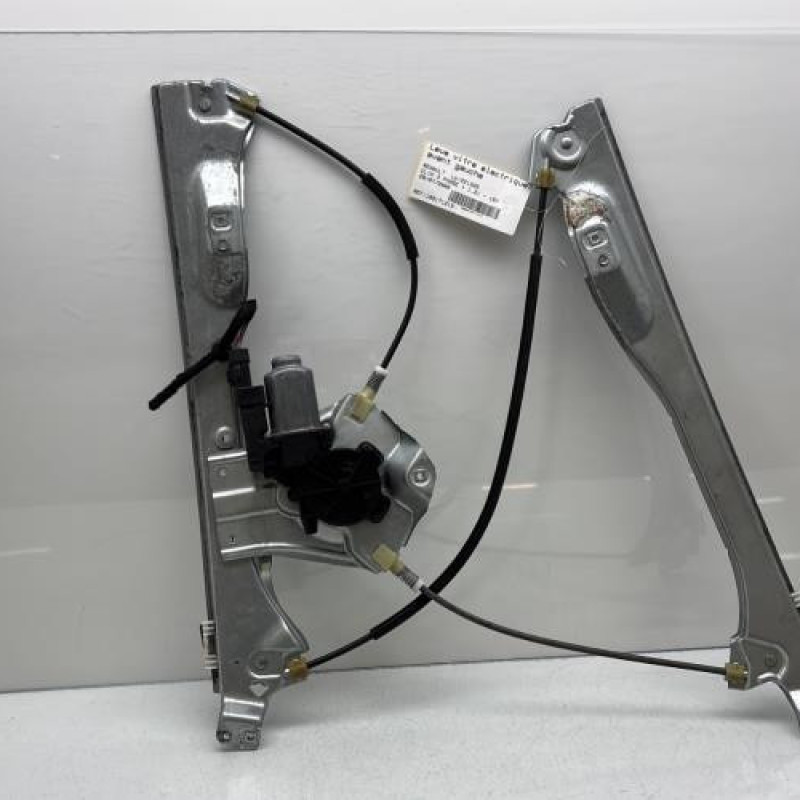 Leve vitre electrique avant gauche RENAULT CLIO 3 Photo n°1